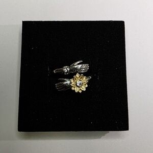 Elegant Silver and Gold Bee Brooch